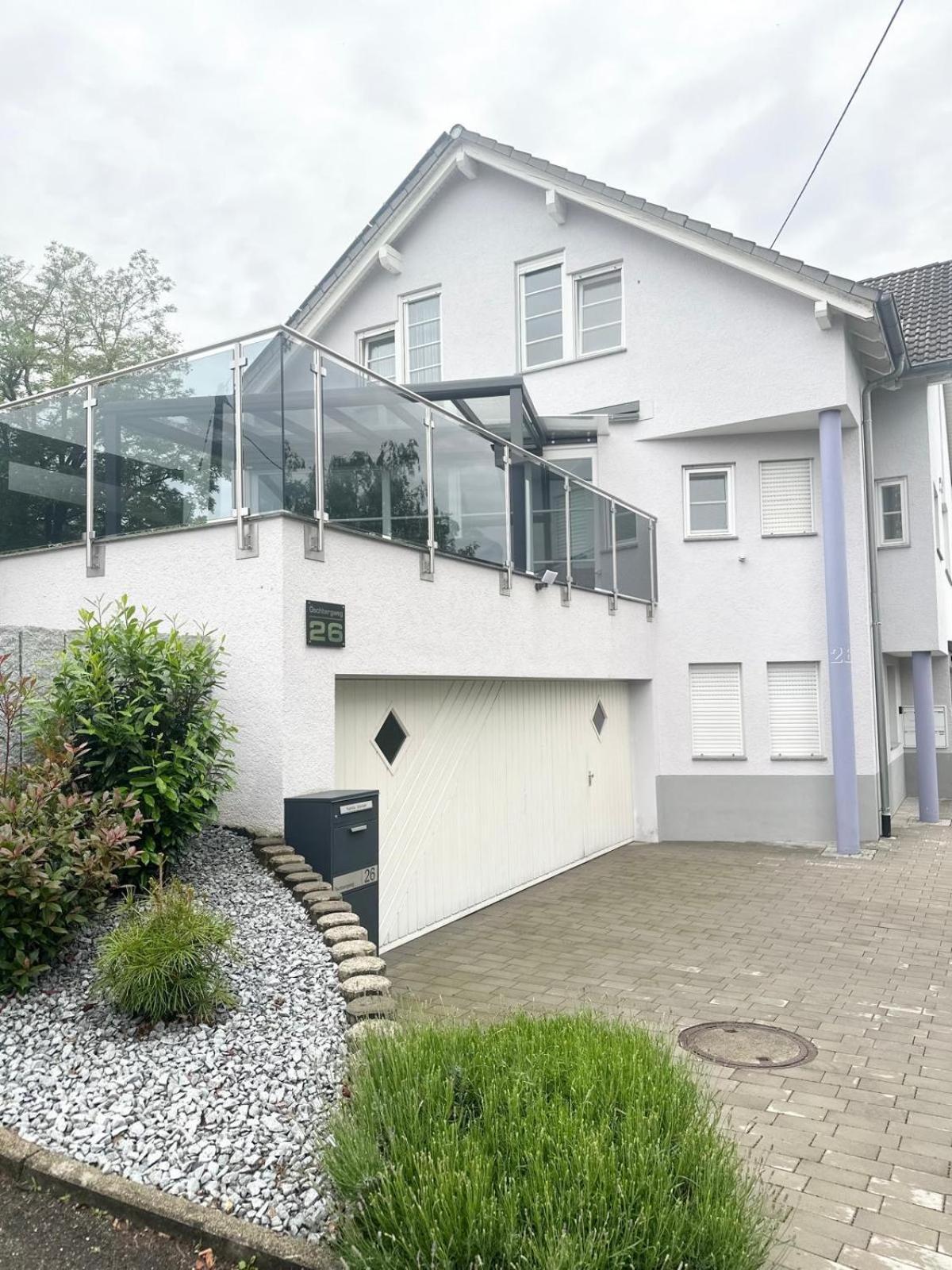 Flexible, Schoene Und Gut Aussehende Feriensuite Reutlingen Buitenkant foto