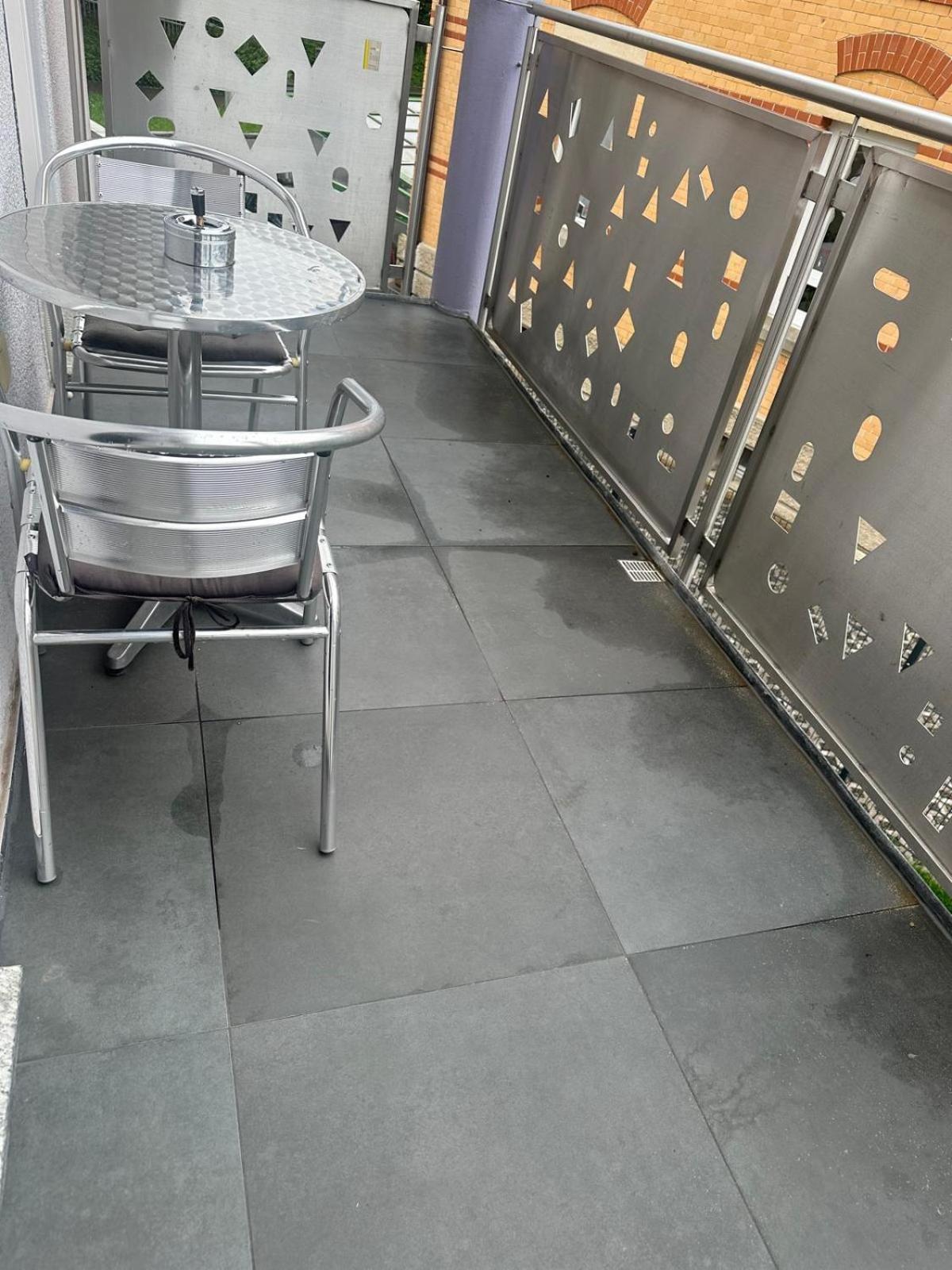 Flexible, Schoene Und Gut Aussehende Feriensuite Reutlingen Buitenkant foto