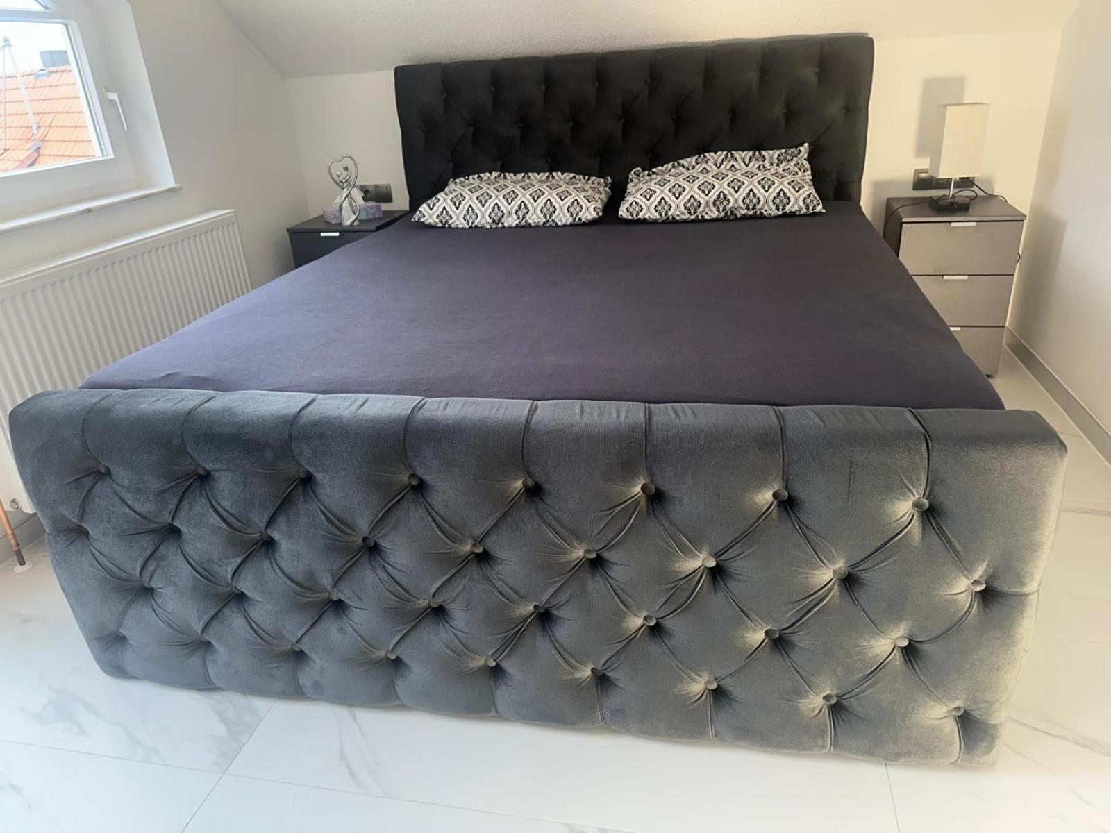 Flexible, Schoene Und Gut Aussehende Feriensuite Reutlingen Buitenkant foto